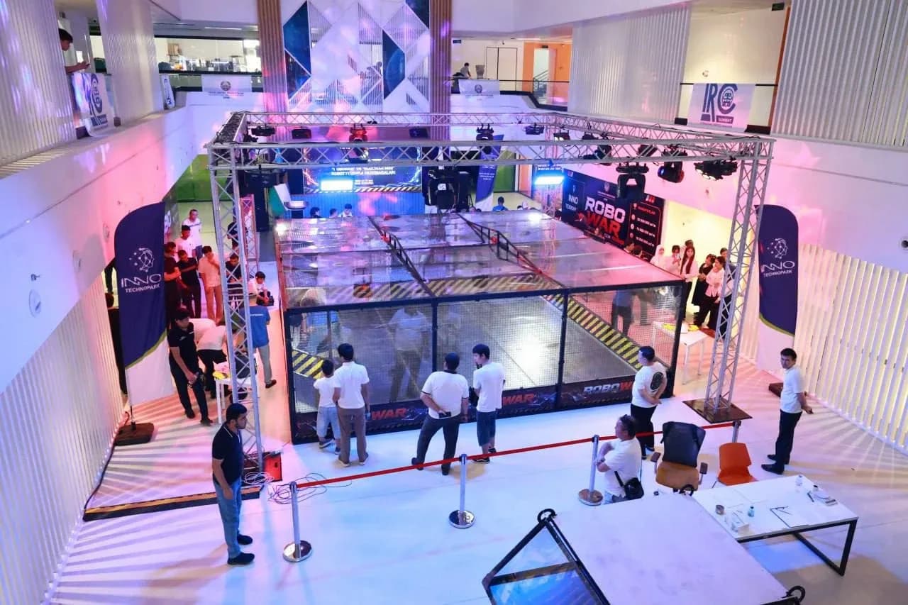 ROBO WAR arenasi